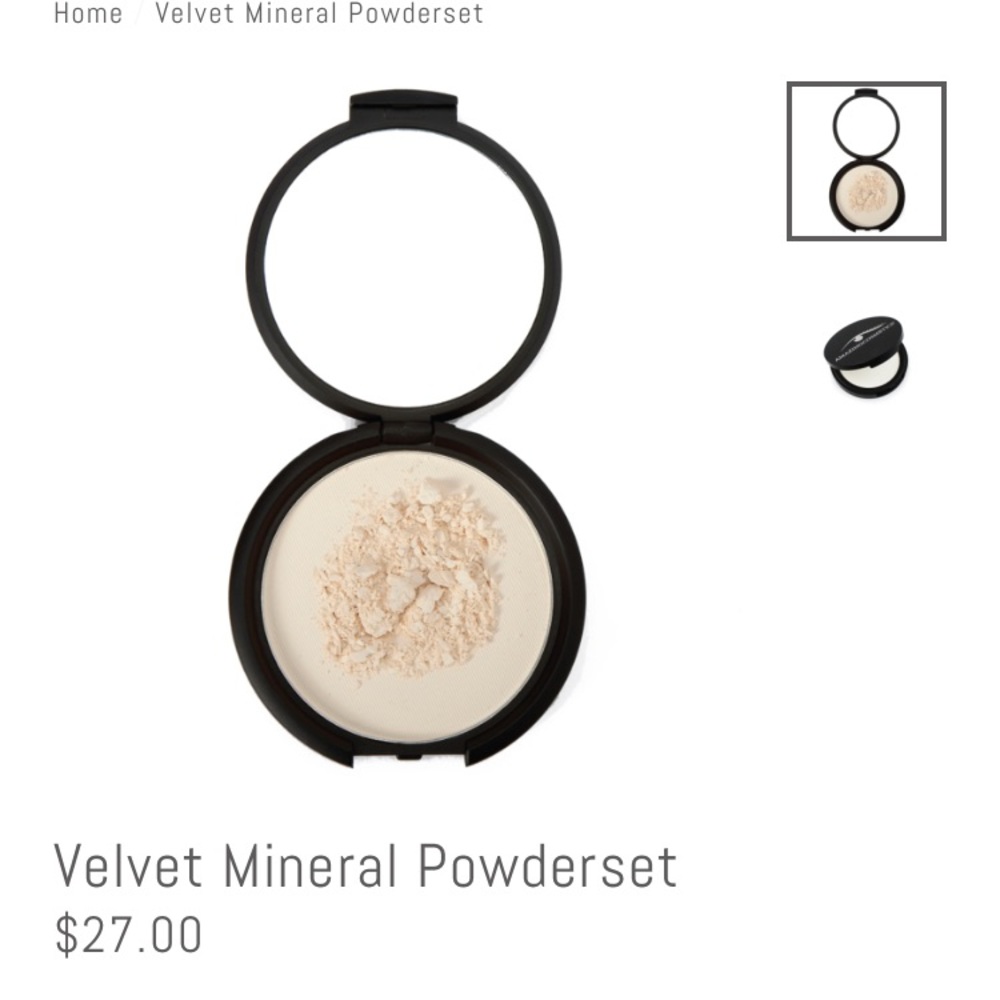 Amazing cosmetics powder